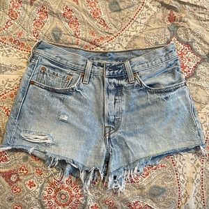 Levi 501 Shorts - 26